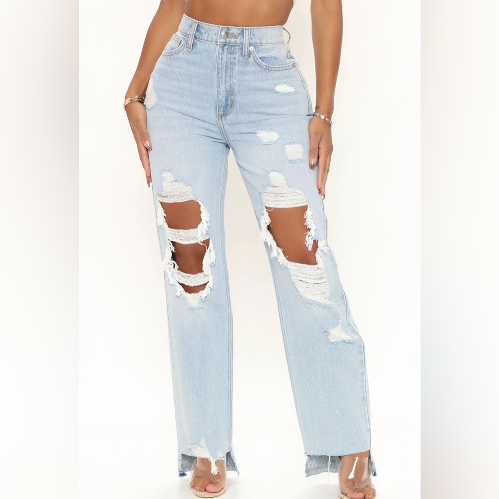 Fashion Nova wide legged ripped jeans